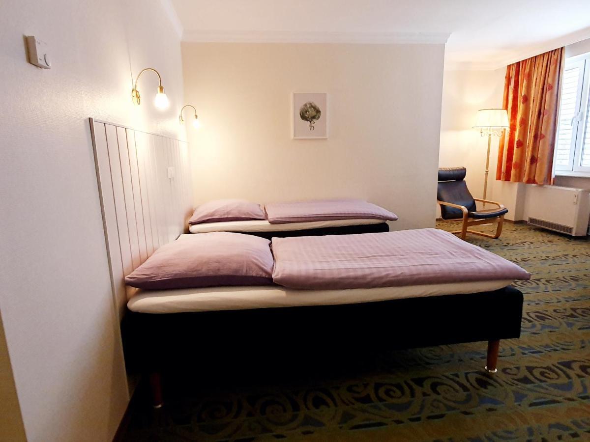Hotel Pause Hofheim am Taunus Exterior photo